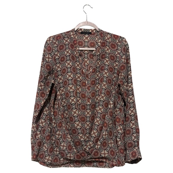 Elegant Floral Print Blouse - Picture 1 of 6
